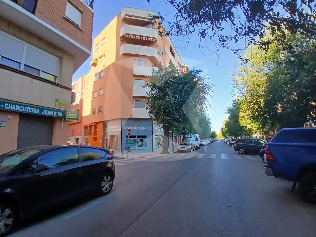 Piso de alquiler en Calle Ronda Pilar, Casco Antiguo