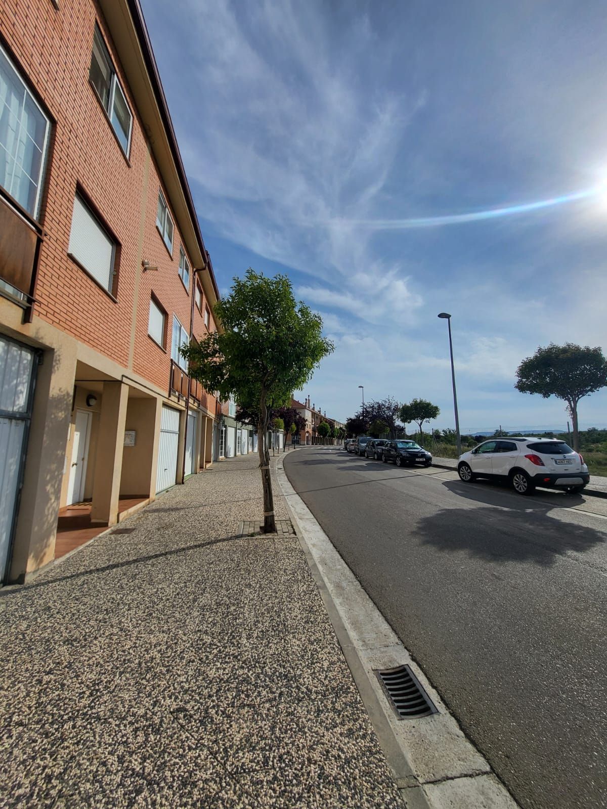 Exterior view of Single-family semi-detached for sale in Cadrete  with Air Conditioner, Heating and Private garden