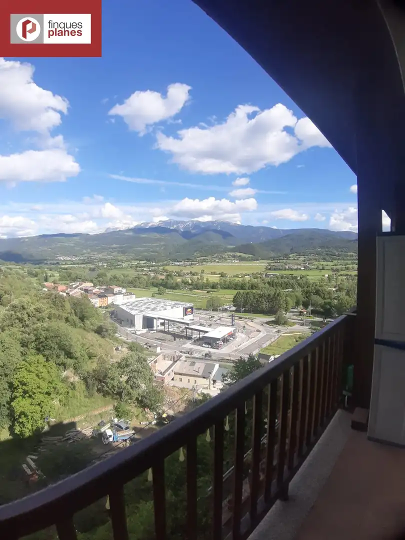 Dúplex en venta en Les Valls de Valira con Calefacción, Terraza y Amueblado