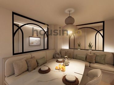 Flat with lift for sale in José Abascal