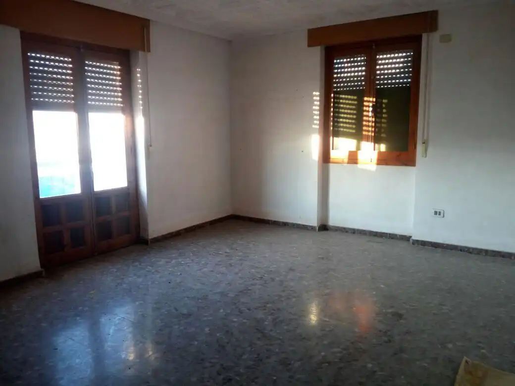 Appartamento con terrazza in vendita a Torredonjimeno