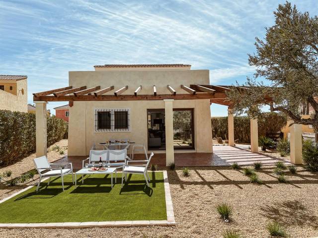 Casa-chalet en Venta en Desert Spring Golf