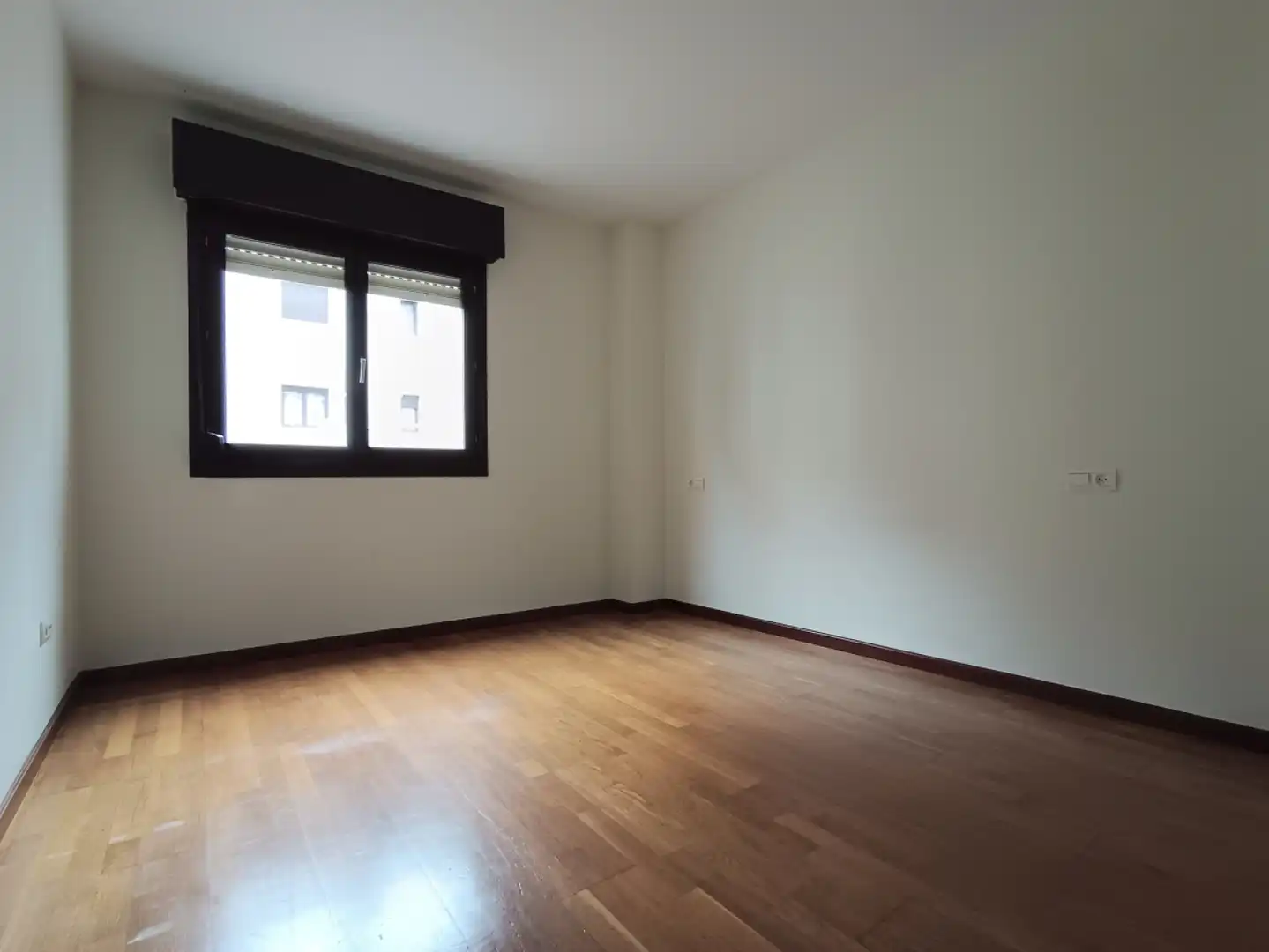 Bedroom of Flat for rent in Gijón   with Heating, Terrace and Balcony