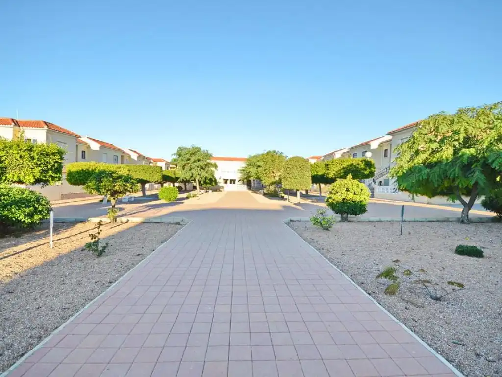 Vista exterior de Apartament en venda en Nueva Torrevieja - Aguas Nuevas