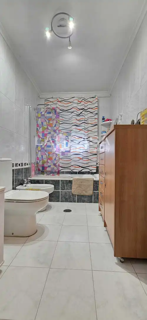 Baño de Casa adosada en venta en Arroyo de la Encomienda con Calefacción, Terraza y Trastero