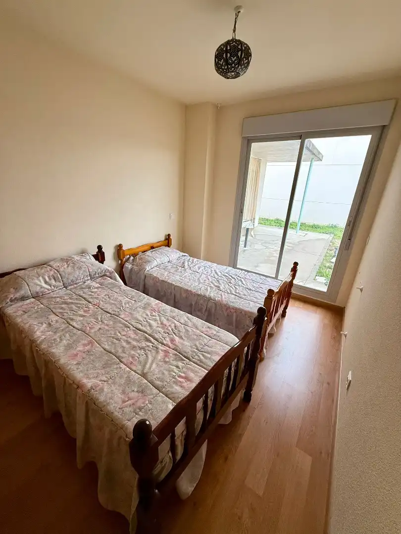 Bedroom of Houses for sale in Burguillos de Toledo  with Air Conditioner, Heating and Private garden