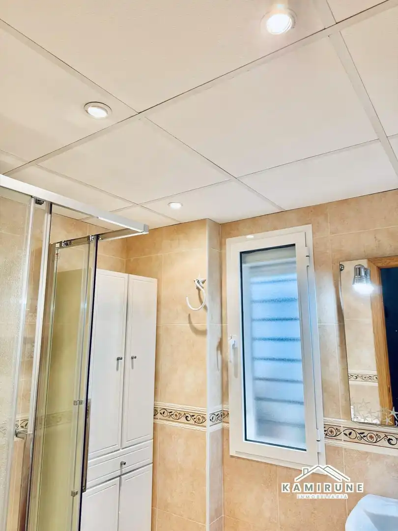 Badezimmer von Wohnung zum Verkauf in Málaga mit Klimaanlage, Heizung und Terrasse