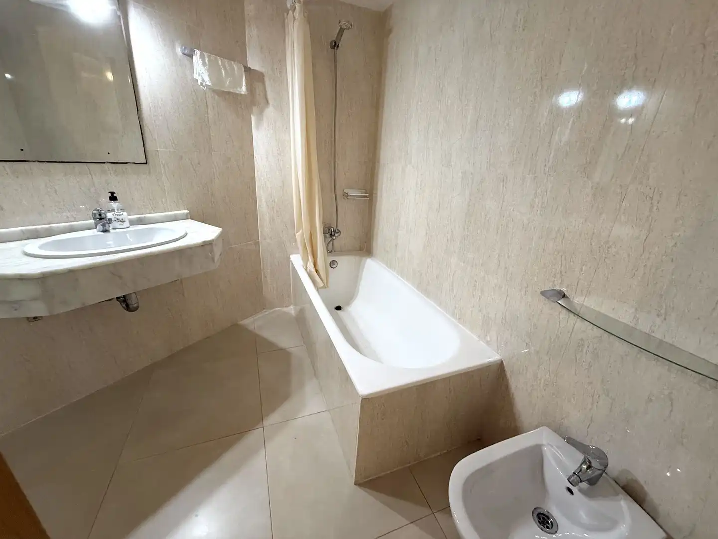 Bany de Apartament en venda en Eivissa amb Aire condicionat, Calefacció i Jardí privat