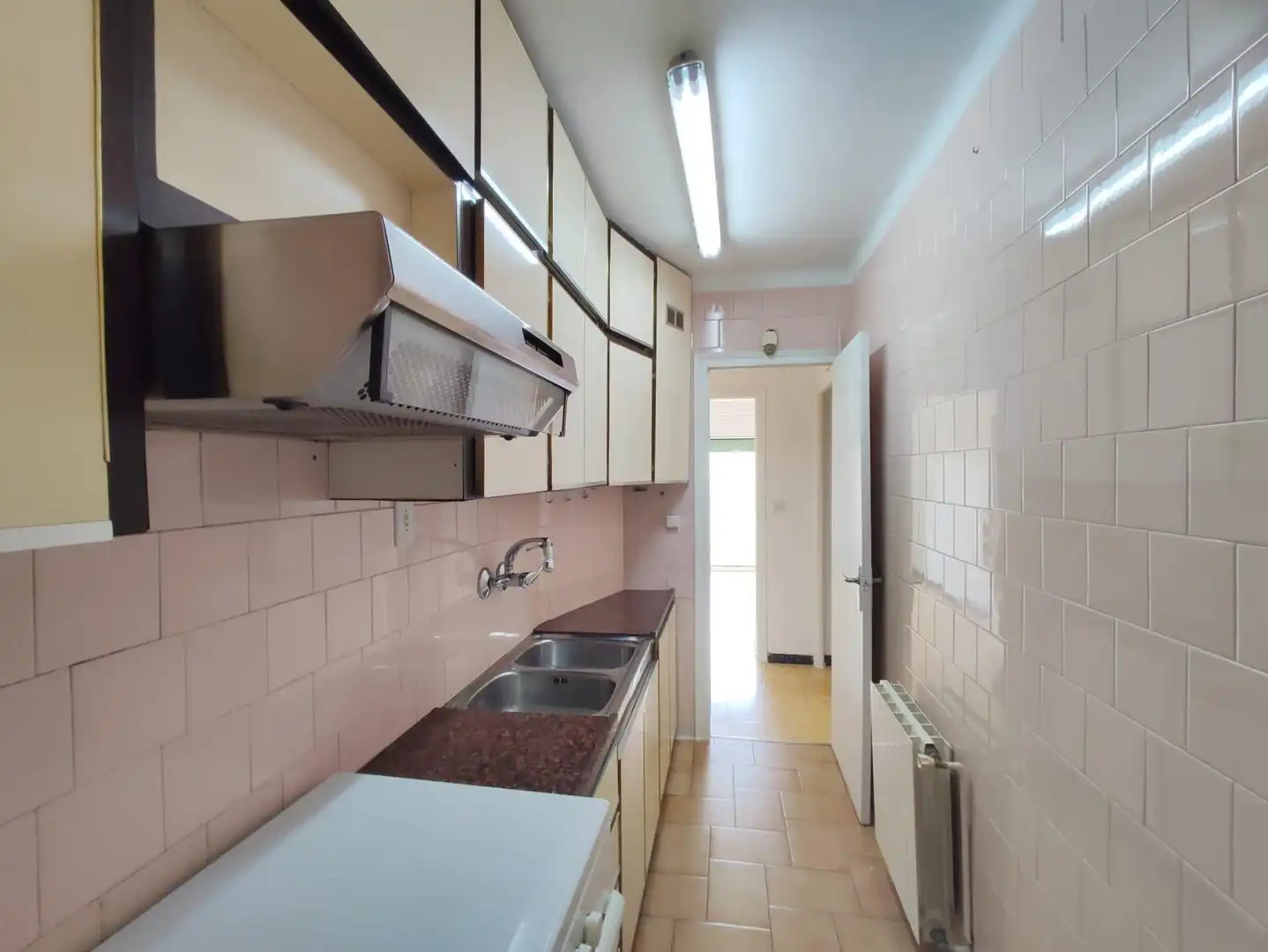 Küche von Wohnung zum Verkauf in Manresa mit Balkon