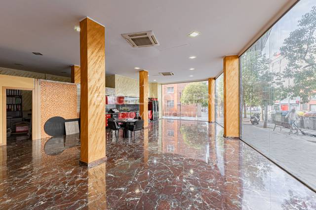 Local comercial en Alquiler en Montesa