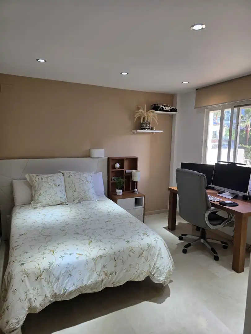 Habitación de Dúplex en venta en Mijas con Aire acondicionado, Calefacción y Terraza
