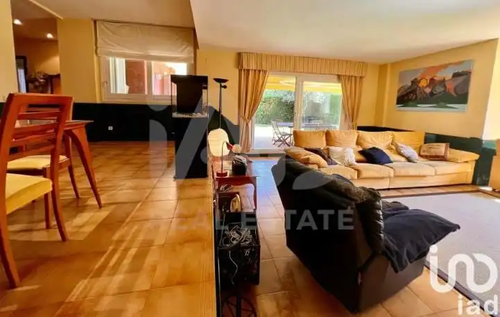 Living room of Flat for sale in Sant Andreu de Llavaneres  with Heating, Terrace and Swimming Pool