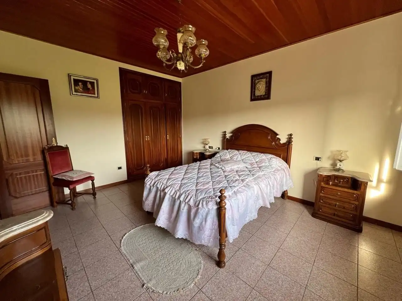 Bedroom of Houses for sale in Ourense Capital   with Heating, Terrace and Swimming Pool
