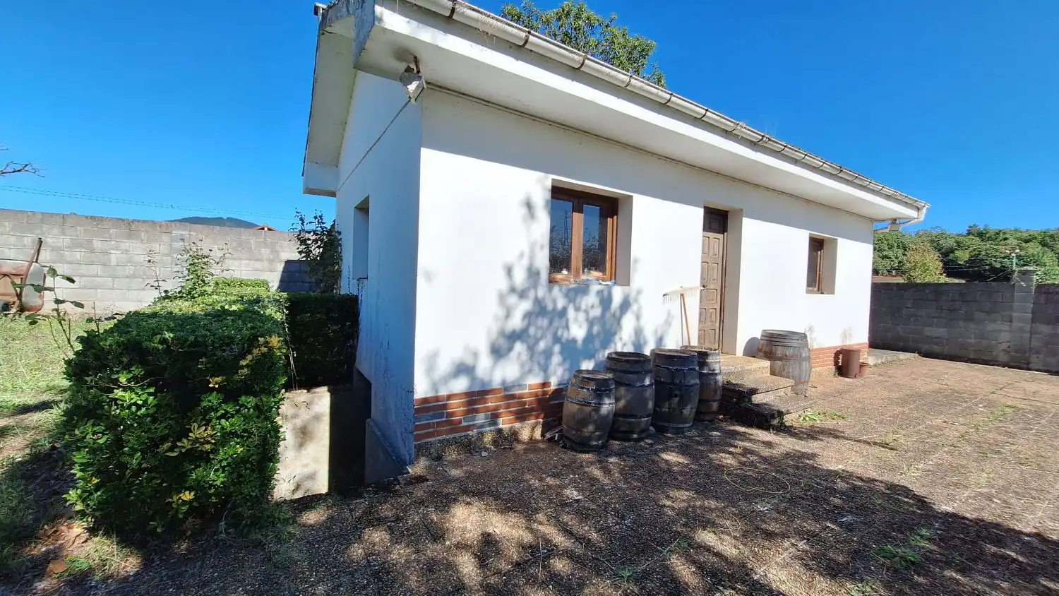 Finca rústica en venda a Las Regueras