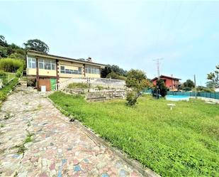 Vista exterior de Casa o xalet en venda en Arnuero amb Terrassa, Traster i Piscina