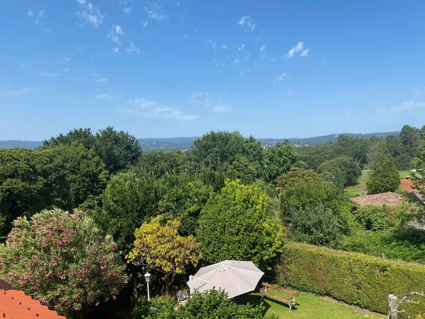 Jardín de Casa adosada en venta en Brión con Calefacción, Jardín privado y Terraza
