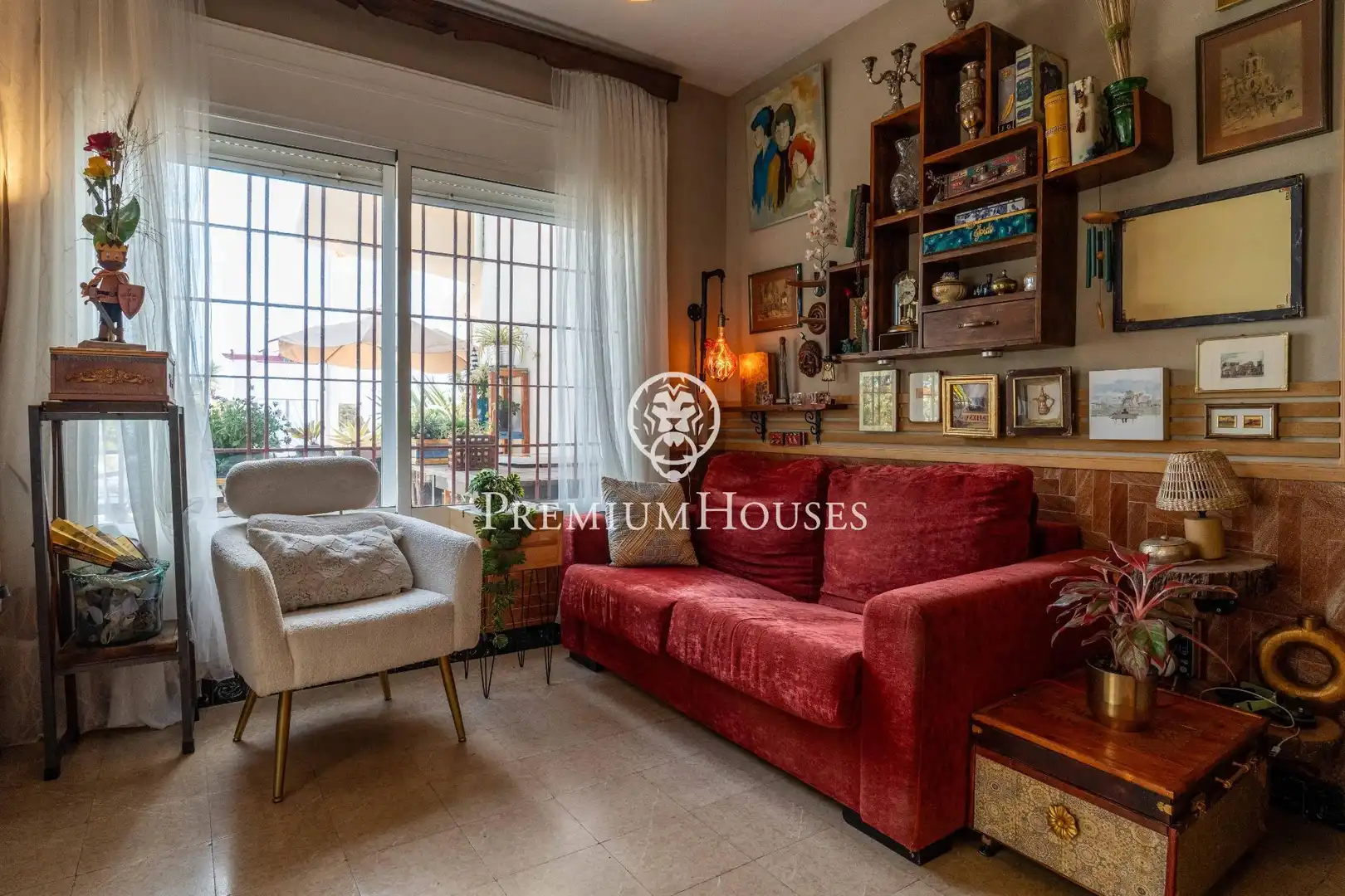 Sala d'estar de Casa o xalet en venda en Tarragona amb Aire condicionat, Calefacció i Jardí privat