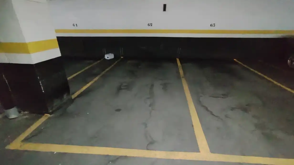 Individuel avec ascenseur à vendre à Calle de López de Hoyos