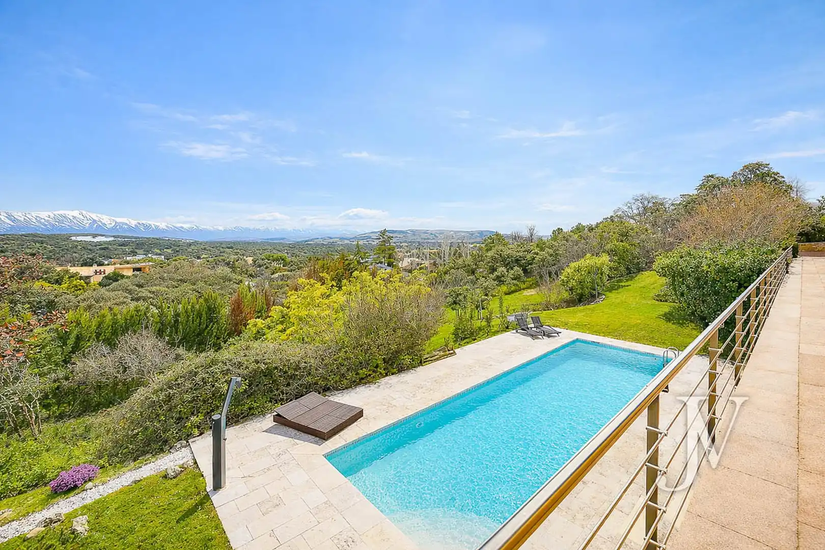 Swimming pool of Houses for sale in Ciudalcampo  with Air Conditioner, Heating and Private garden