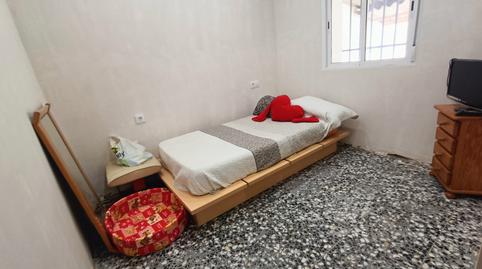 Foto 5 de Casa adosada en venda a Calle Bilbao, El Poblado - Abulagar, Puertollano