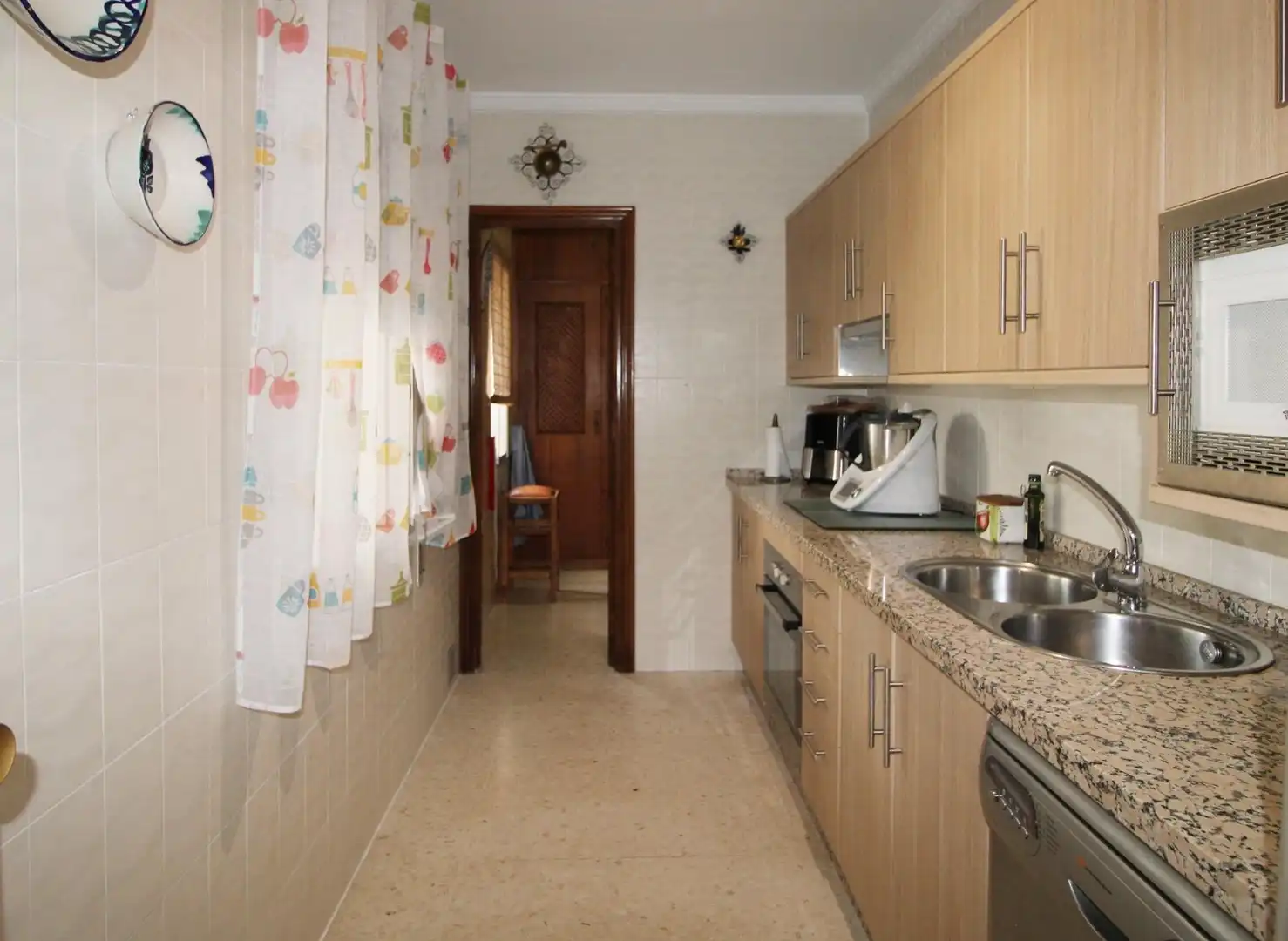 Cuina de Casa o xalet en venda en Córdoba amb Terrassa