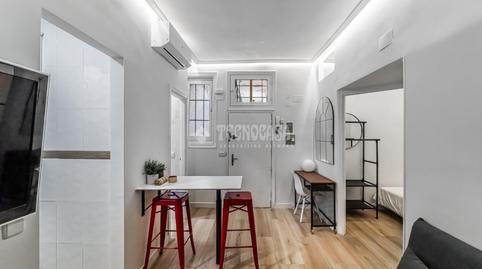 Foto 3 de Piso de alquiler en Universidad - Malasaña,  Madrid Capital