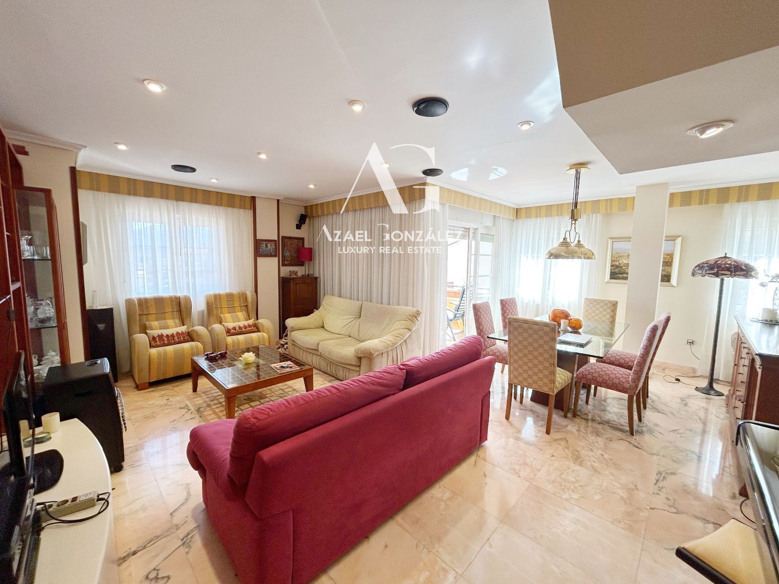 Living room of Attic for sale in Cabezón de la Sal  with Heating and Terrace