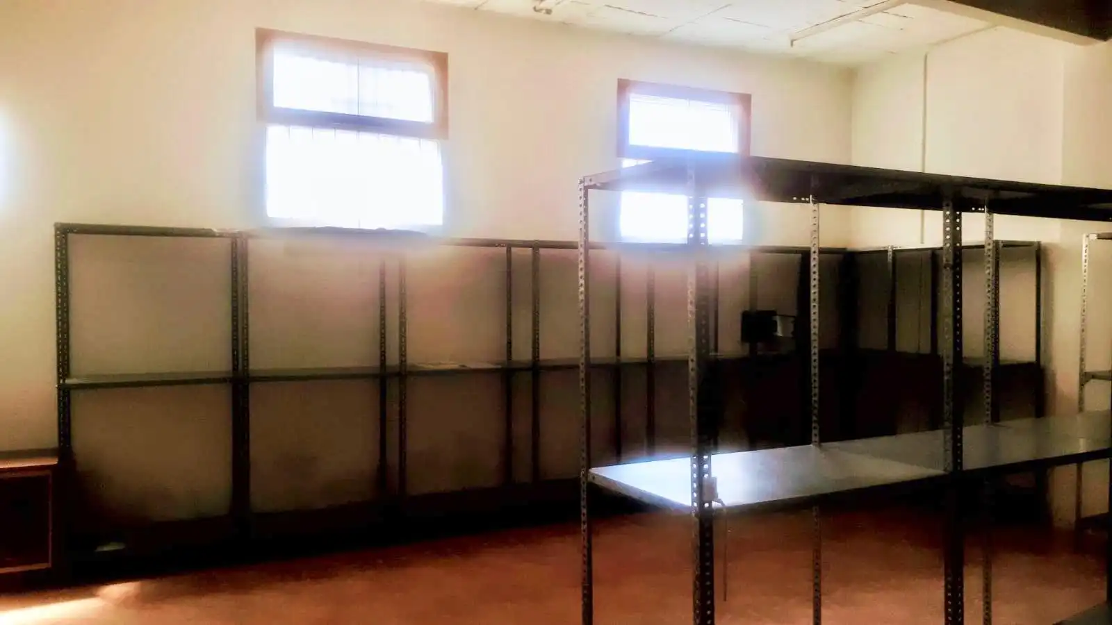 Business premises to rent in Carrer Josep Ayats, imagen 6