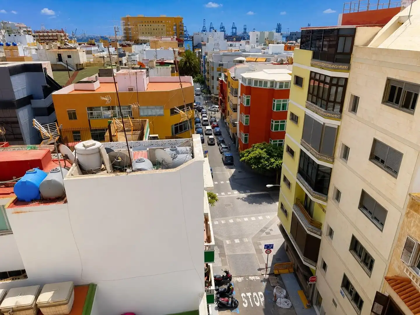 Vista exterior de Àtic en venda en Las Palmas de Gran Canaria