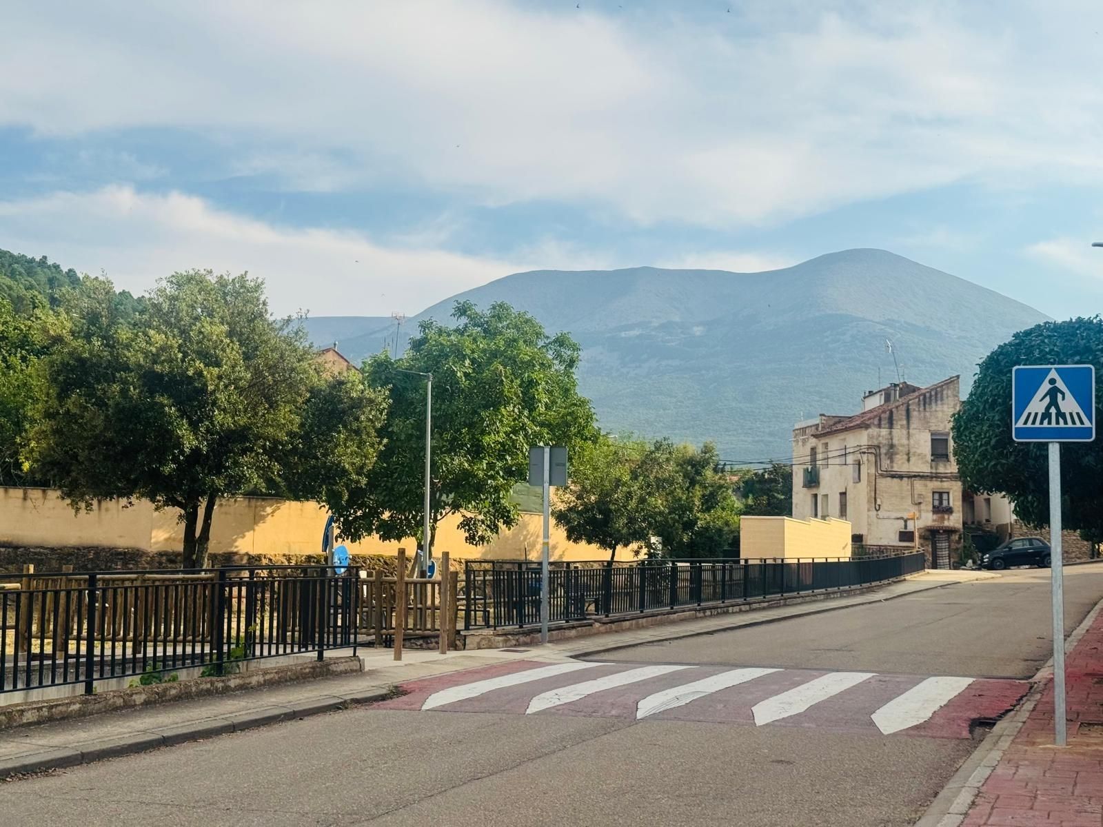 Vista exterior de Pis en venda en San Martín de la Virgen de Moncayo amb Balcó
