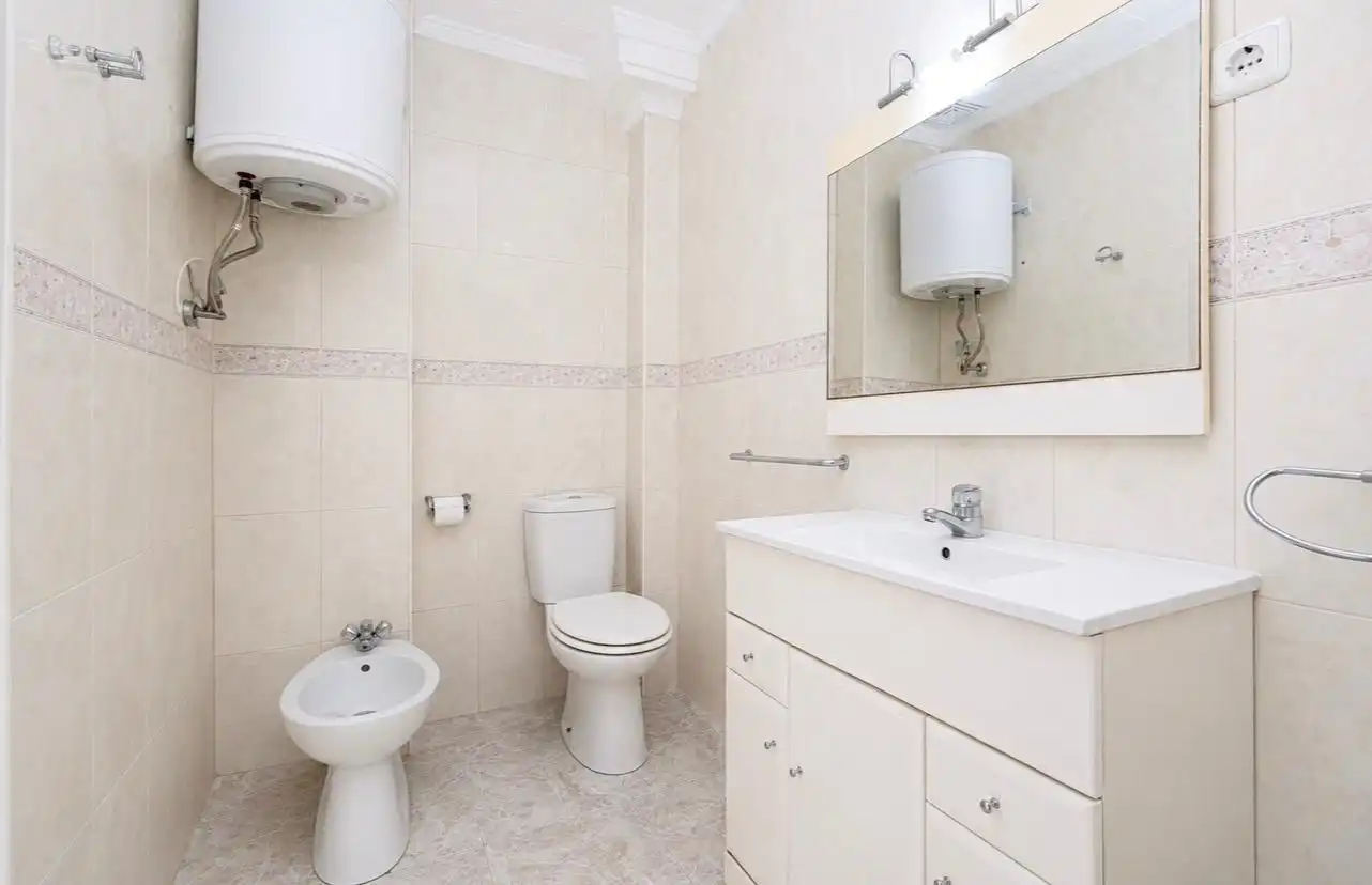 Baño de Planta baja en venta en  Palma de Mallorca con Aire acondicionado, Calefacción y Jardín privado