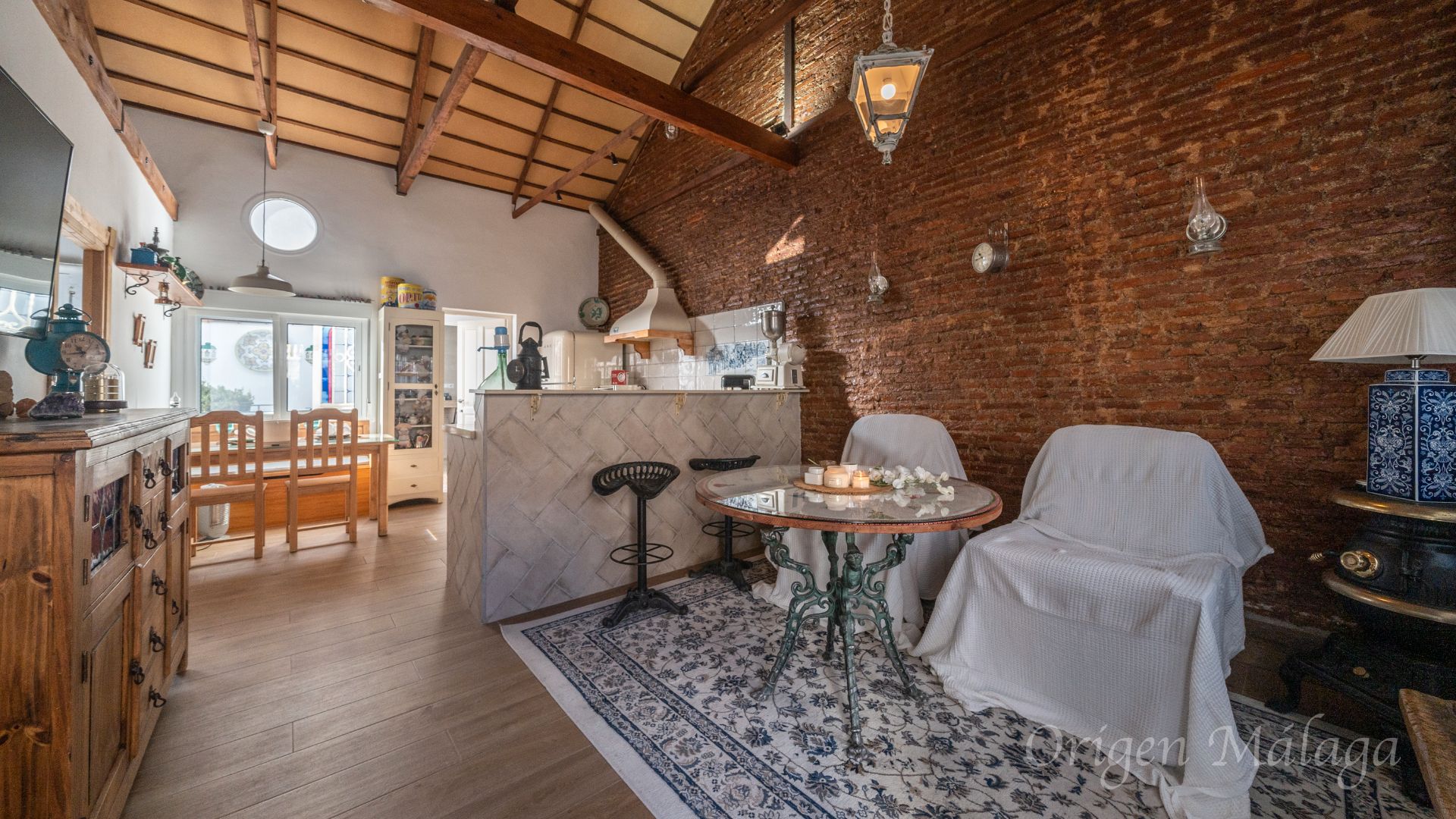 Single-family semi-detached for sale in Parque Victoria Eugenia