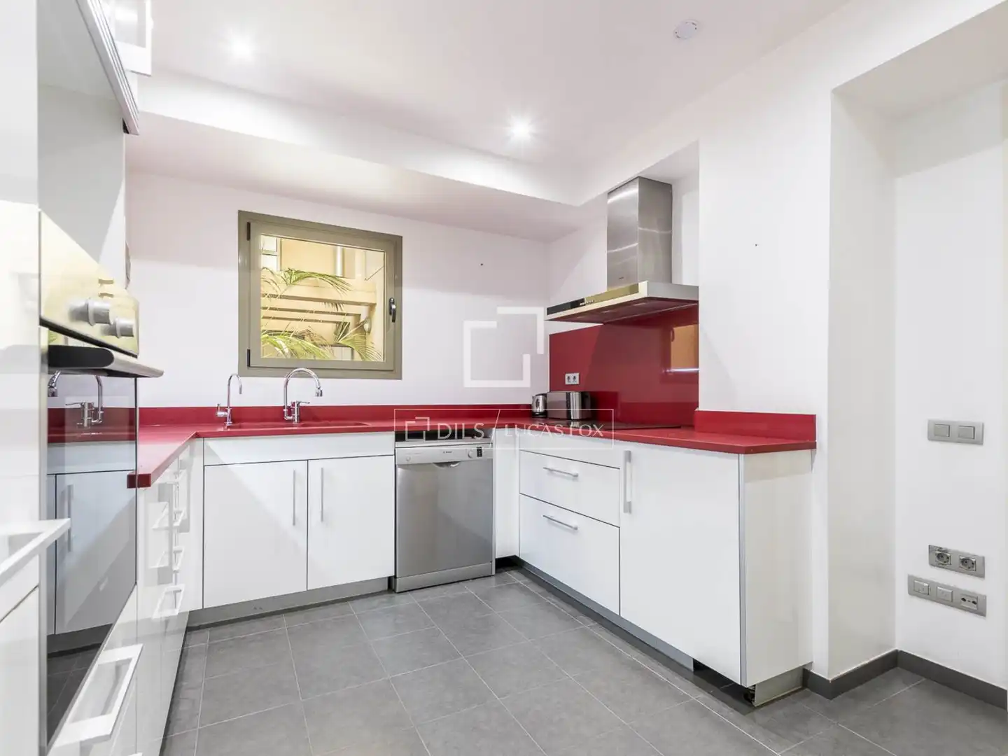 Piso con terraza en venta en Ciutat Vella, imagen 18
