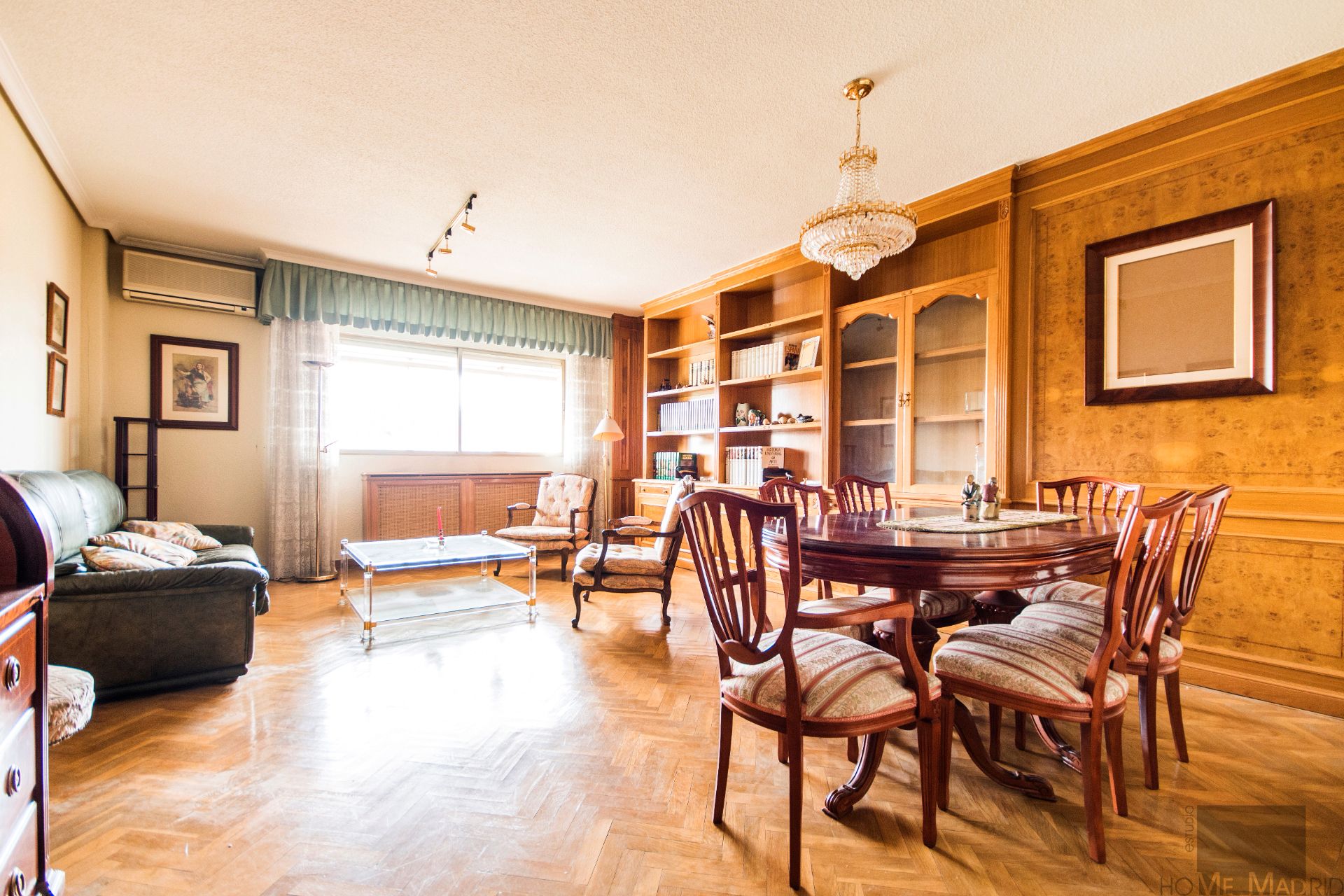 Sala de estar de Piso en venta en  Madrid Capital con Aire acondicionado, Calefacción y Parquet