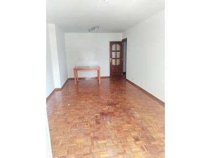 Living room of Flat for sale in Burgos Capital  with Heating, Parquet flooring and Terrace