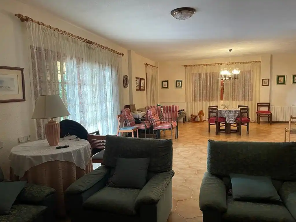 Detached house with pool for sale in Heliópolis, imagen 4