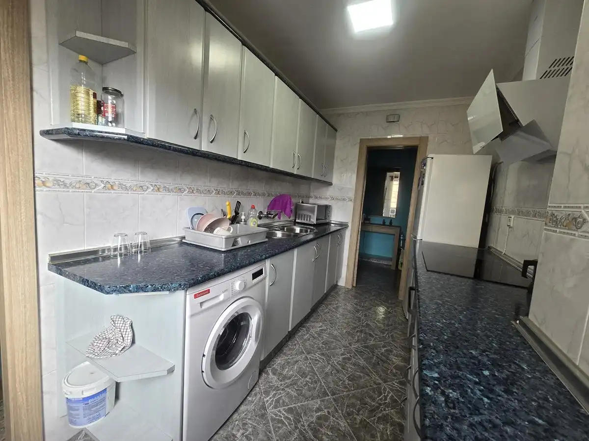 Flat with lift to rent in Cruz de Humilladero, imagen 14