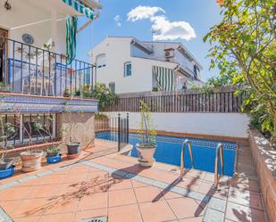 Jardí de Casa o xalet en venda en  Granada Capital amb Terrassa i Piscina