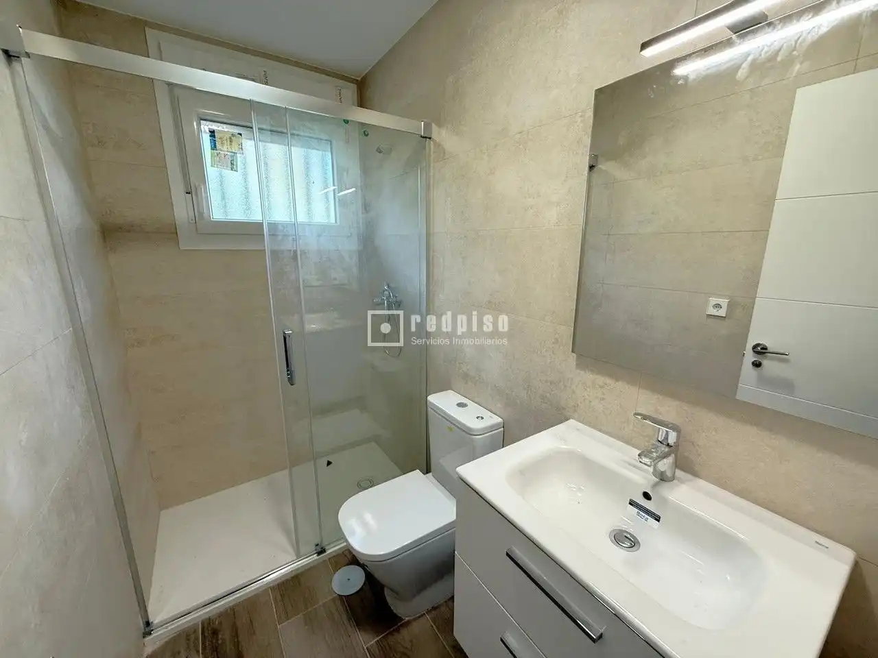 Baño de Casa o chalet de alquiler en Galapagar con Aire acondicionado, Calefacción y Trastero