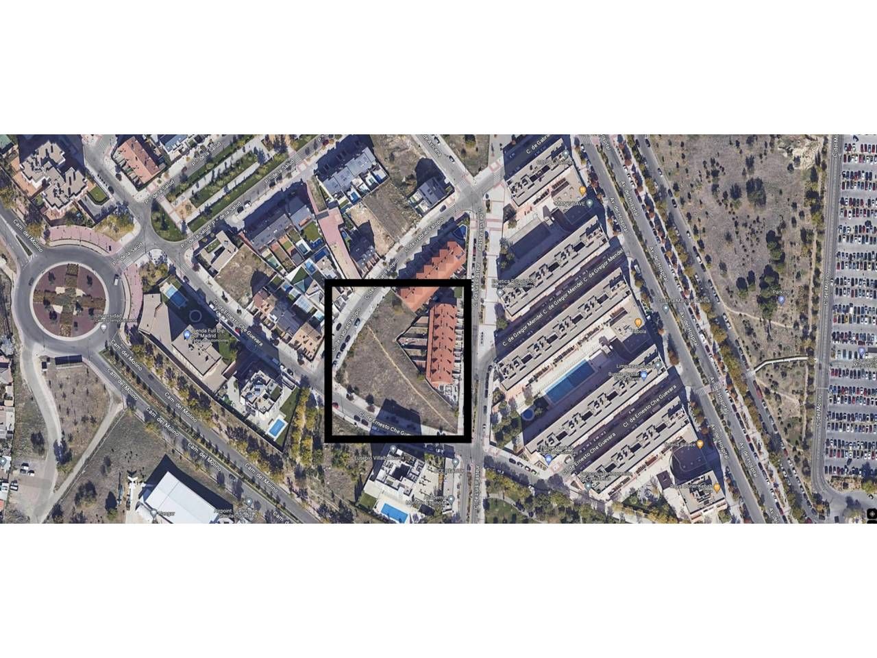 Vista exterior de Casa o xalet en venda en Fuenlabrada amb Aire condicionat, Jardí privat i Terrassa