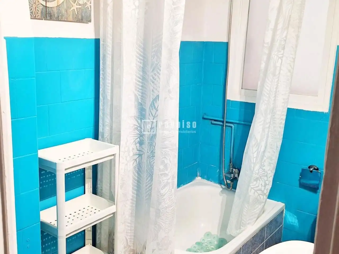Baño de Piso de alquiler en Sevilla con Aire acondicionado, Terraza y Amueblado
