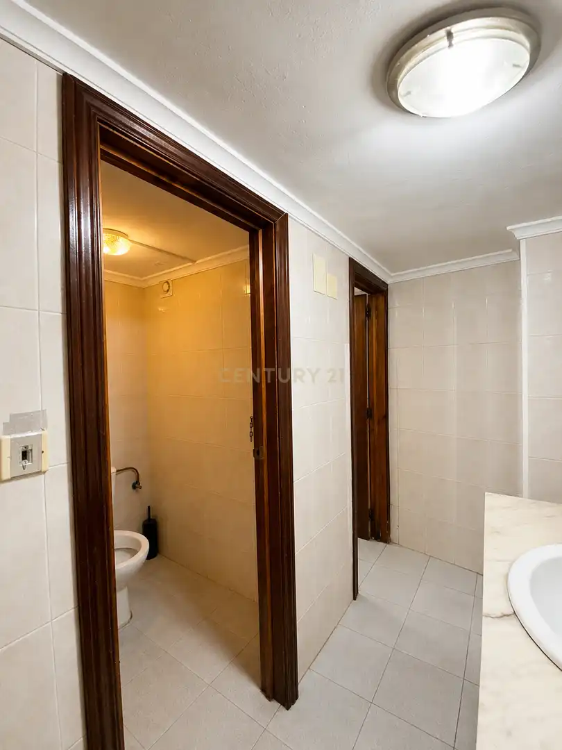 Baño de Edificio en venta en Valencia de Alcántara