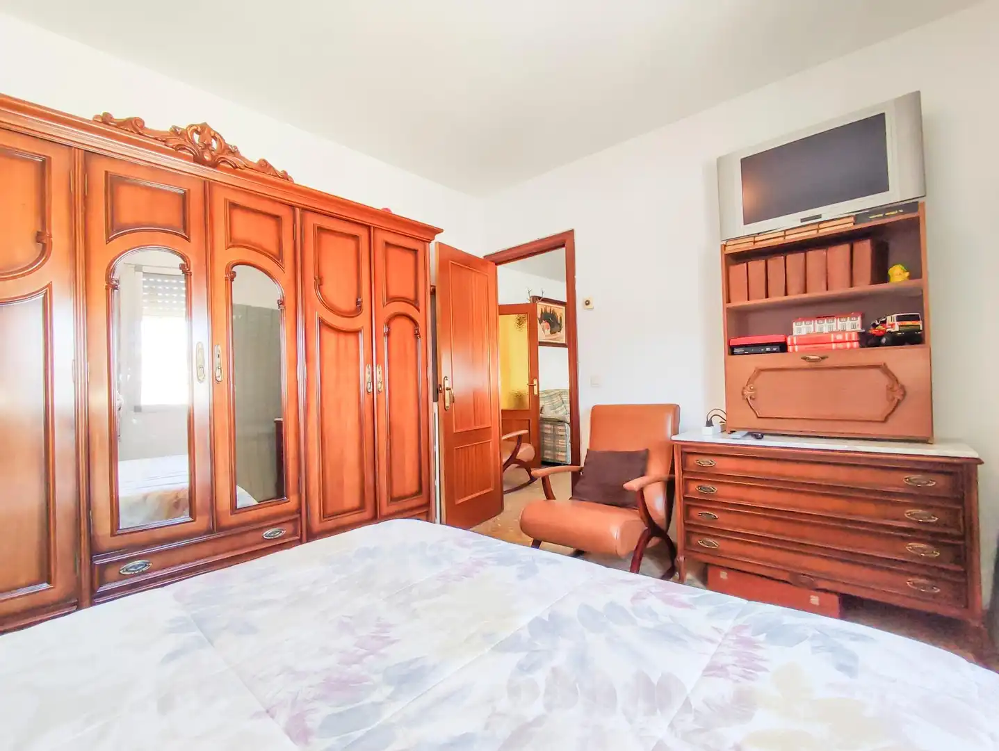 Bedroom of Flat for sale in Argamasilla de Calatrava  with Air Conditioner, Heating and Storage room