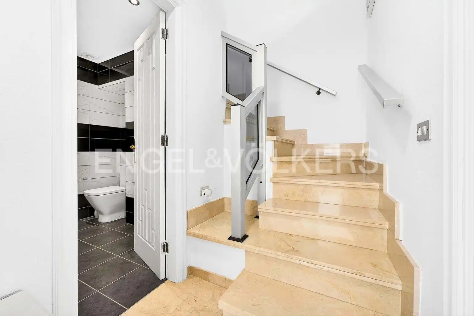 Casa o chalet en venta en Adeje con Terraza, Piscina y Amueblado