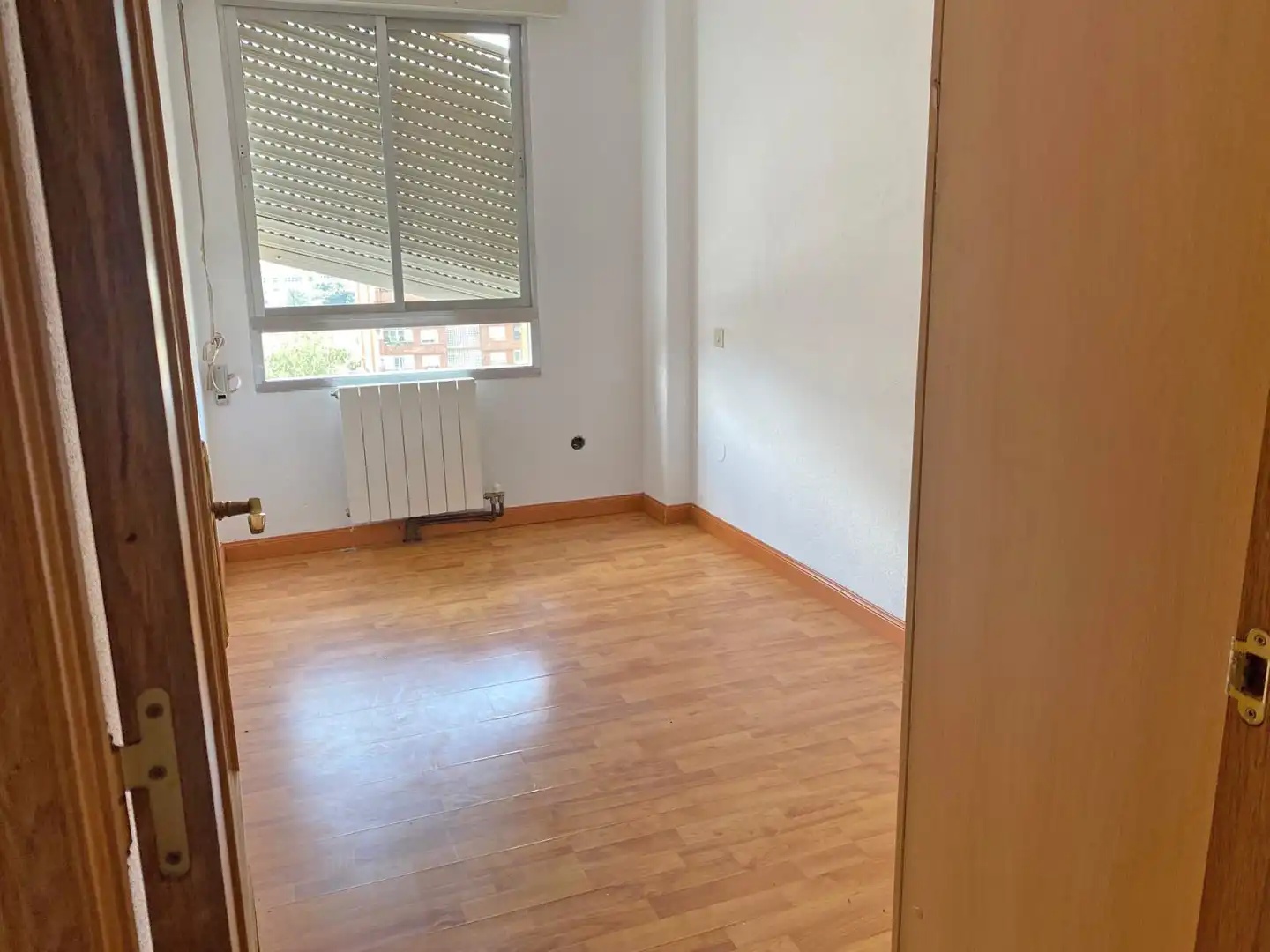 Dormitori de Pis en venda en Torrelavega  amb Terrassa