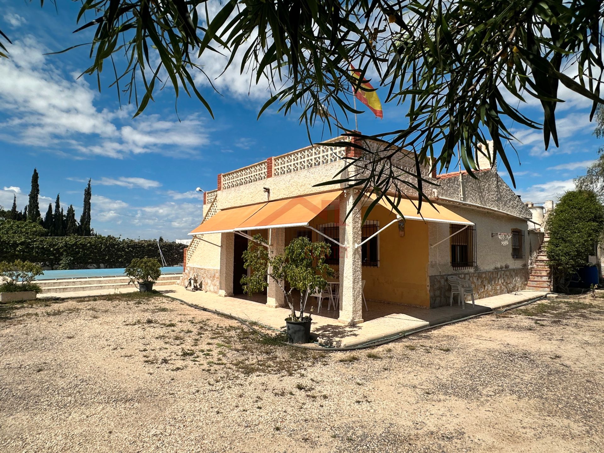 Vista exterior de Casa o xalet en venda en Elche / Elx amb Calefacció, Jardí privat i Terrassa