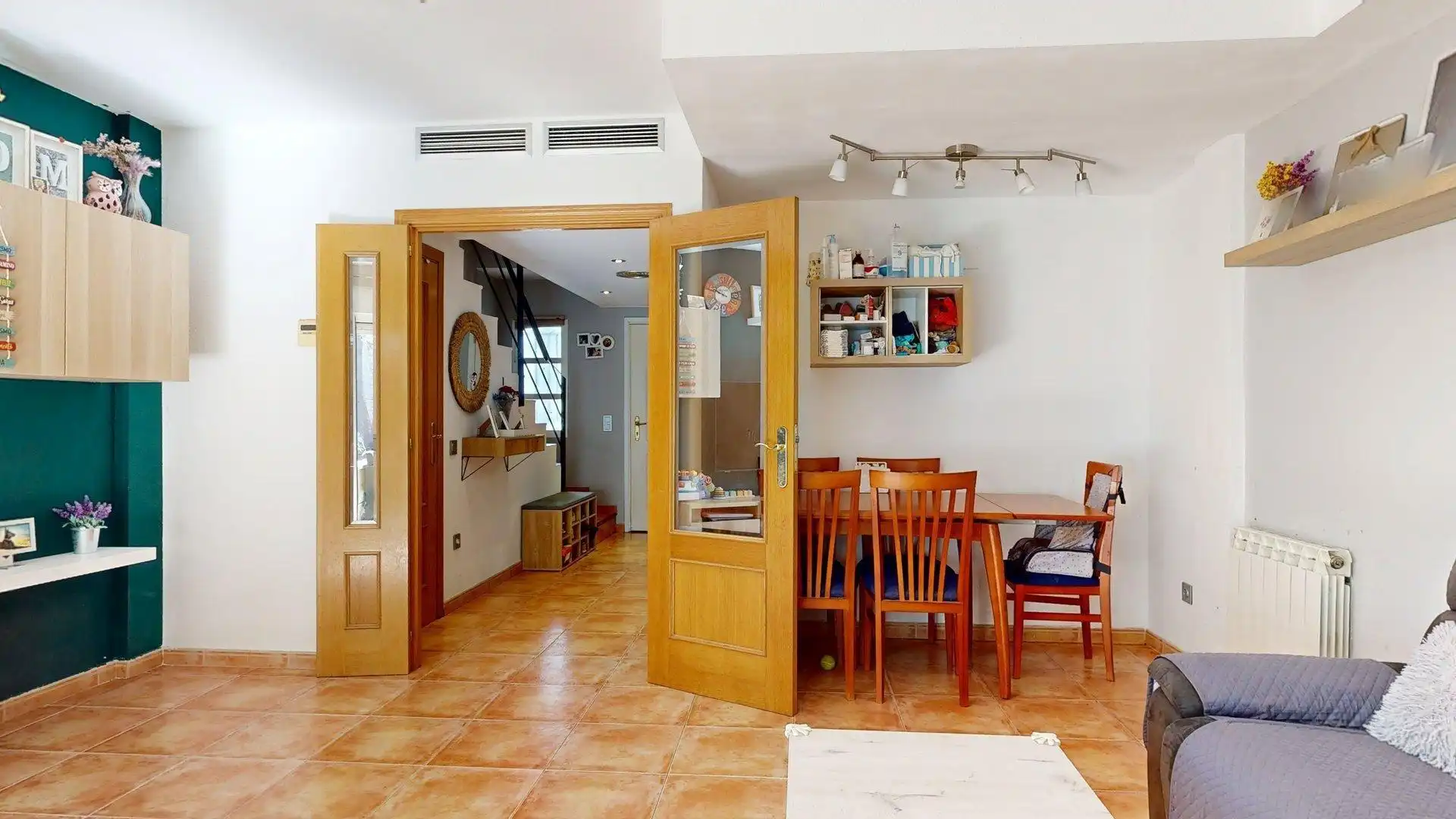 Casa adosada en venta en Zaragoza con Calefacción, Jardín privado y Terraza