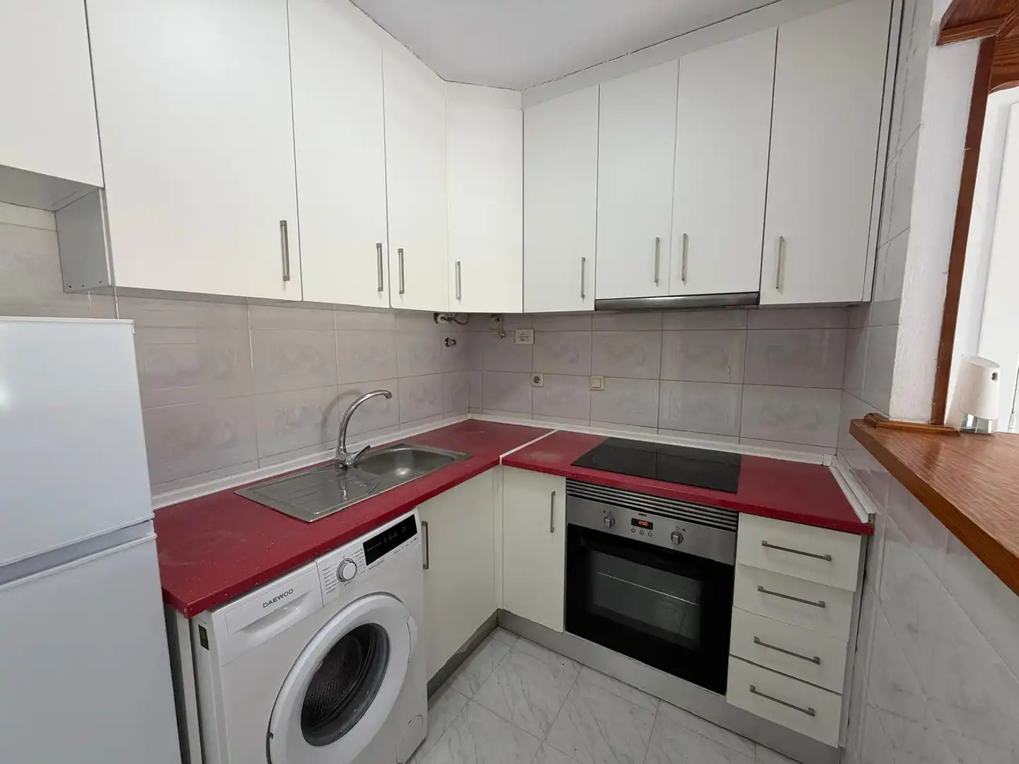 Kitchen of Flat for sale in Torrevieja  with Air Conditioner, Terrace and Community pool