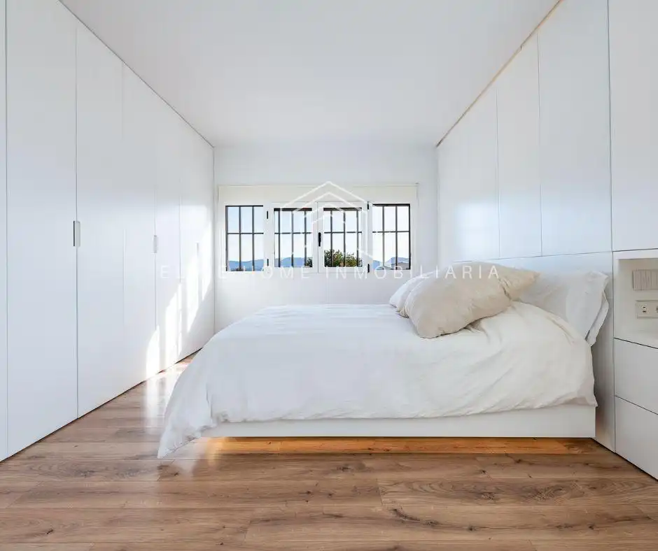 Bedroom of Houses for sale in Useras /  Les Useres  with Air Conditioner, Private garden and Terrace