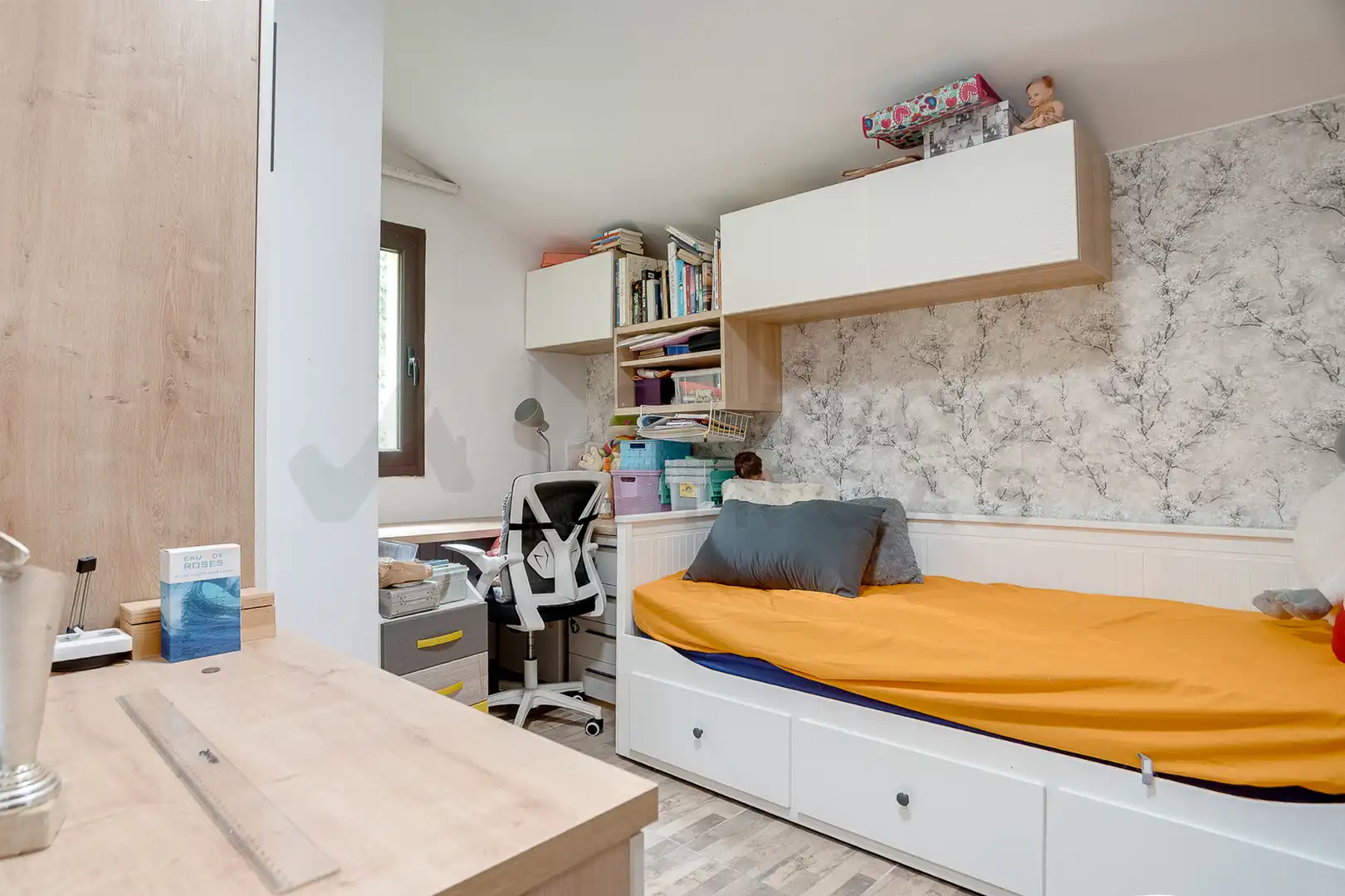 Schlafzimmer von Haus oder Chalet zum Verkauf in Vallgorguina mit Heizung, Privatgarten und Ofen